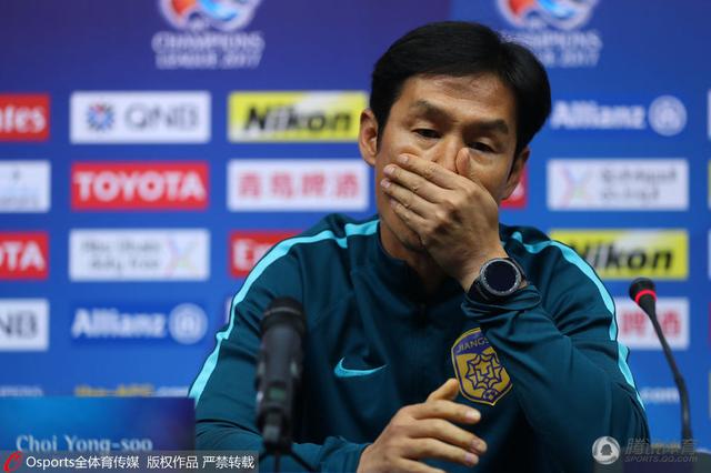 叶辰淡淡道：我大概五十分钟后抵达贝鲁特机场。
